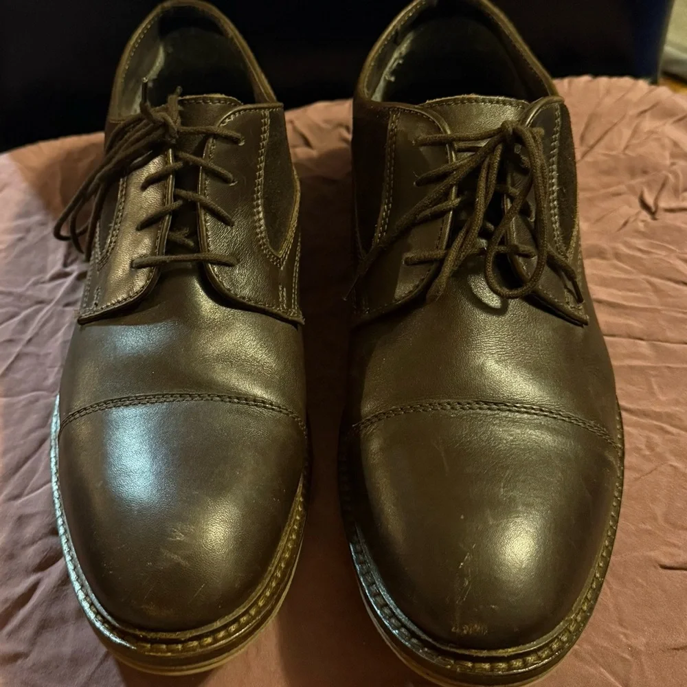 Alfani Dark Brown Leather Oxfords in great condition